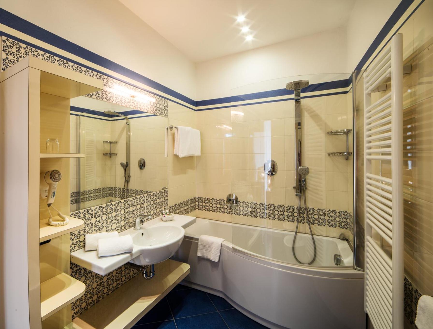 Hotel Villa Marie Tremezzo Habitación foto